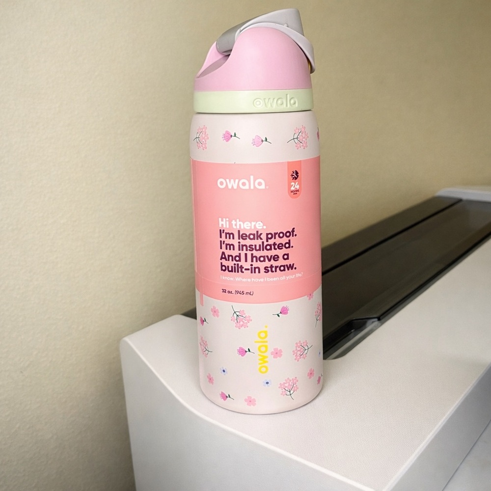 Owala 32 oz Insulated Pink Floral Water Bottle — New 🌷💐🌸